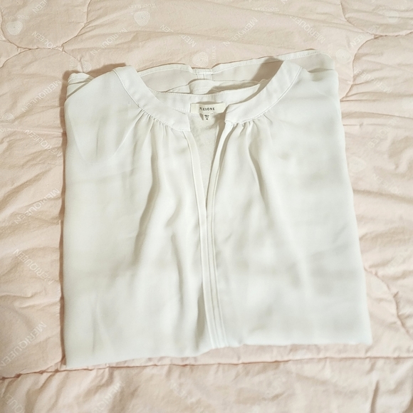 Ivory split neck tee - Picture 5 of 5